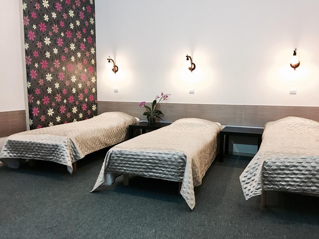 Maria Hostel Valga Eksteriør bilde