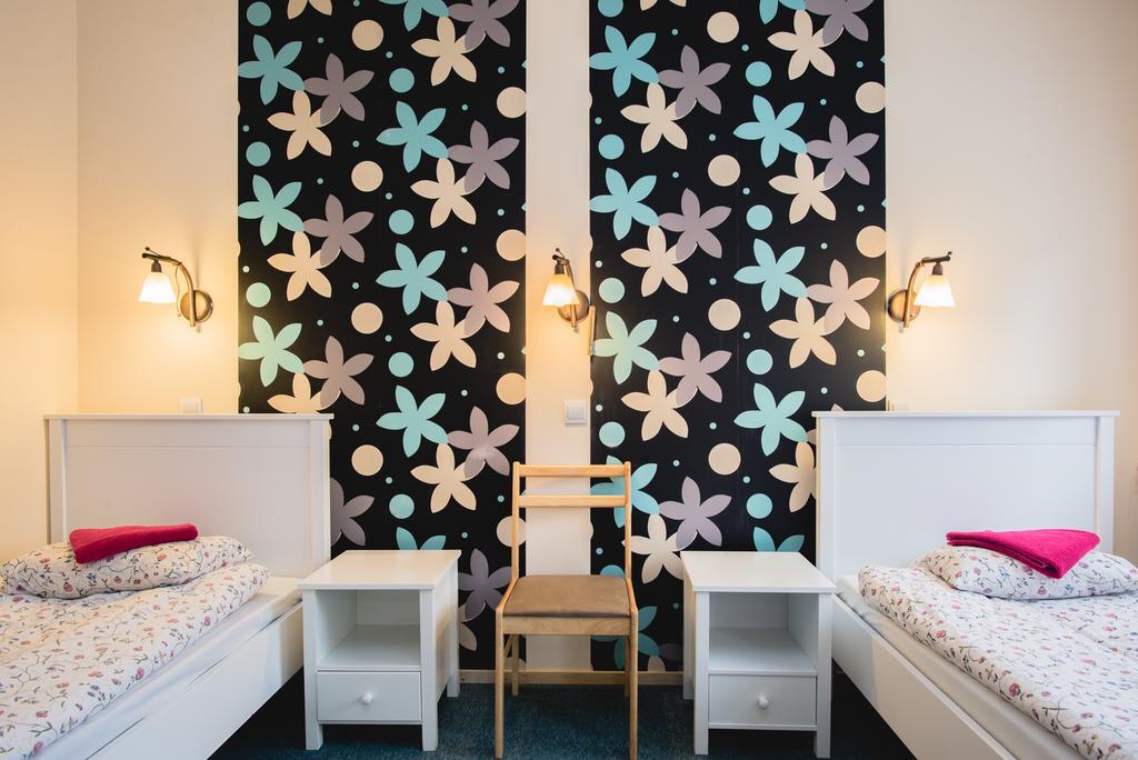 Maria Hostel Valga Eksteriør bilde